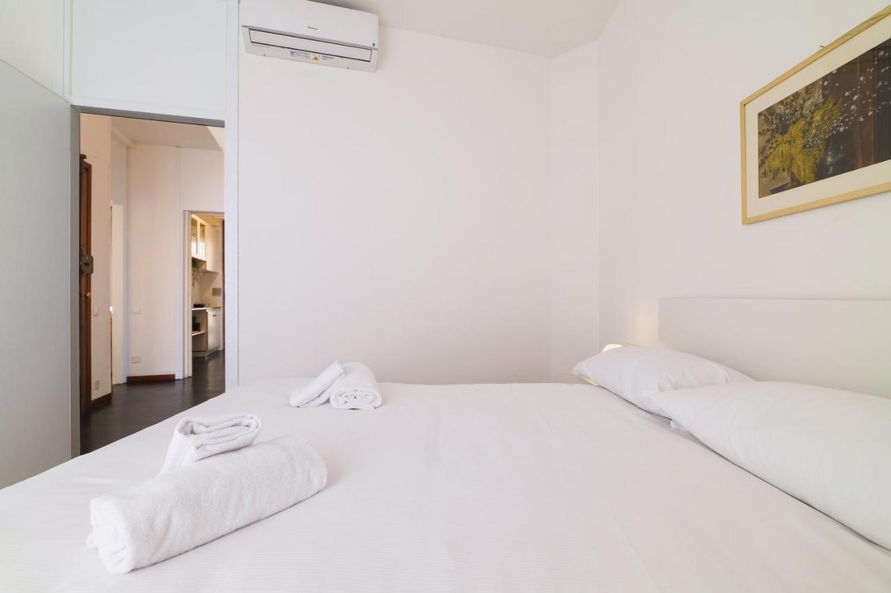Primopiano - Valparaiso Apartment มิลาน ภายนอก รูปภาพ