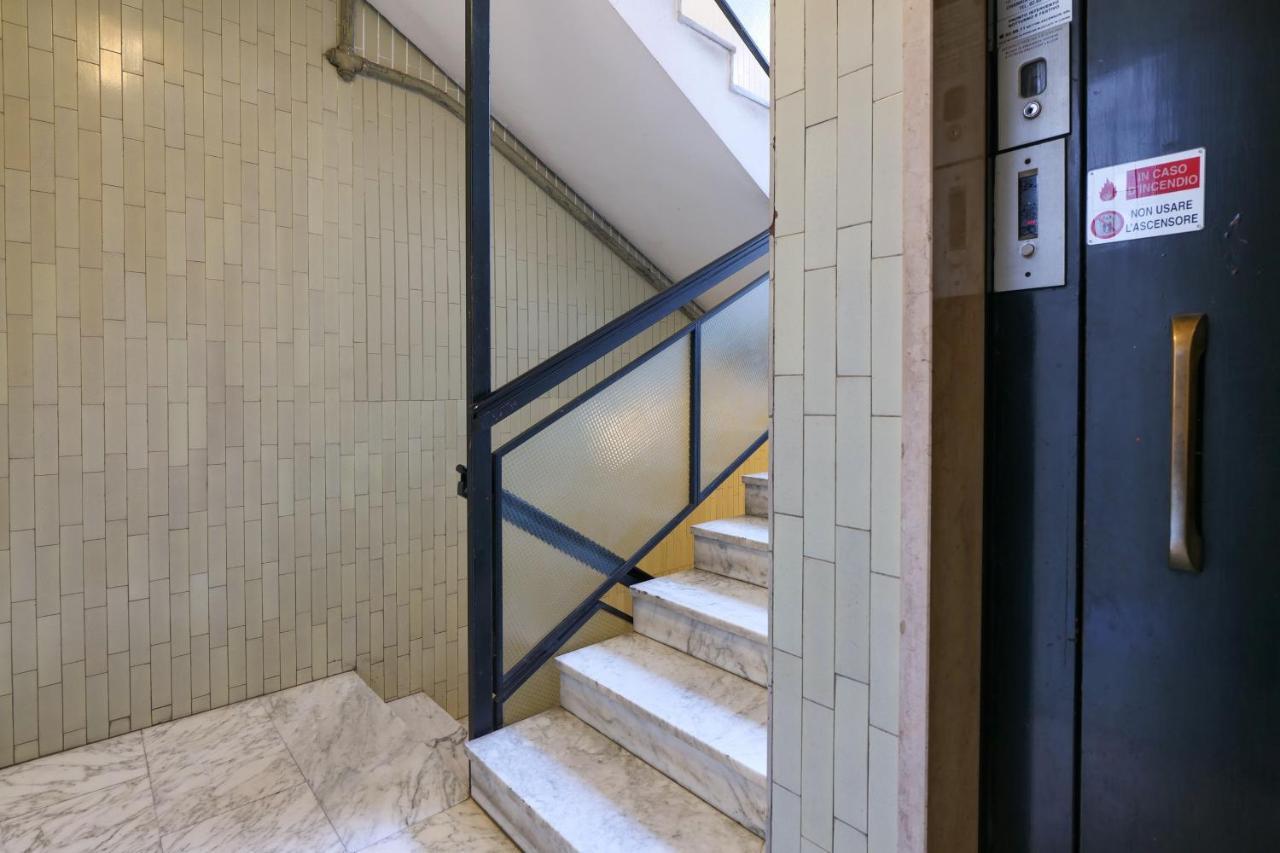 Primopiano - Valparaiso Apartment มิลาน ภายนอก รูปภาพ