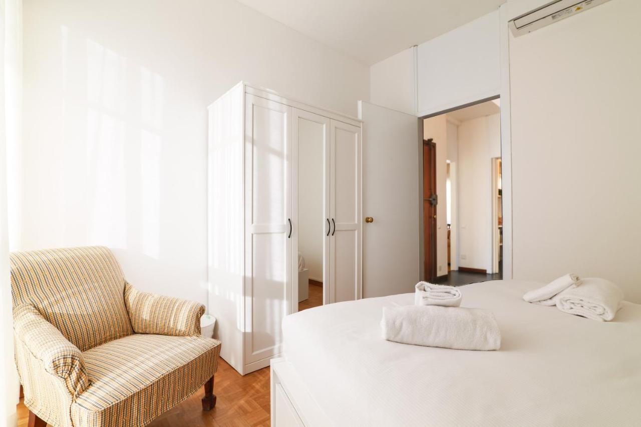 Primopiano - Valparaiso Apartment มิลาน ภายนอก รูปภาพ