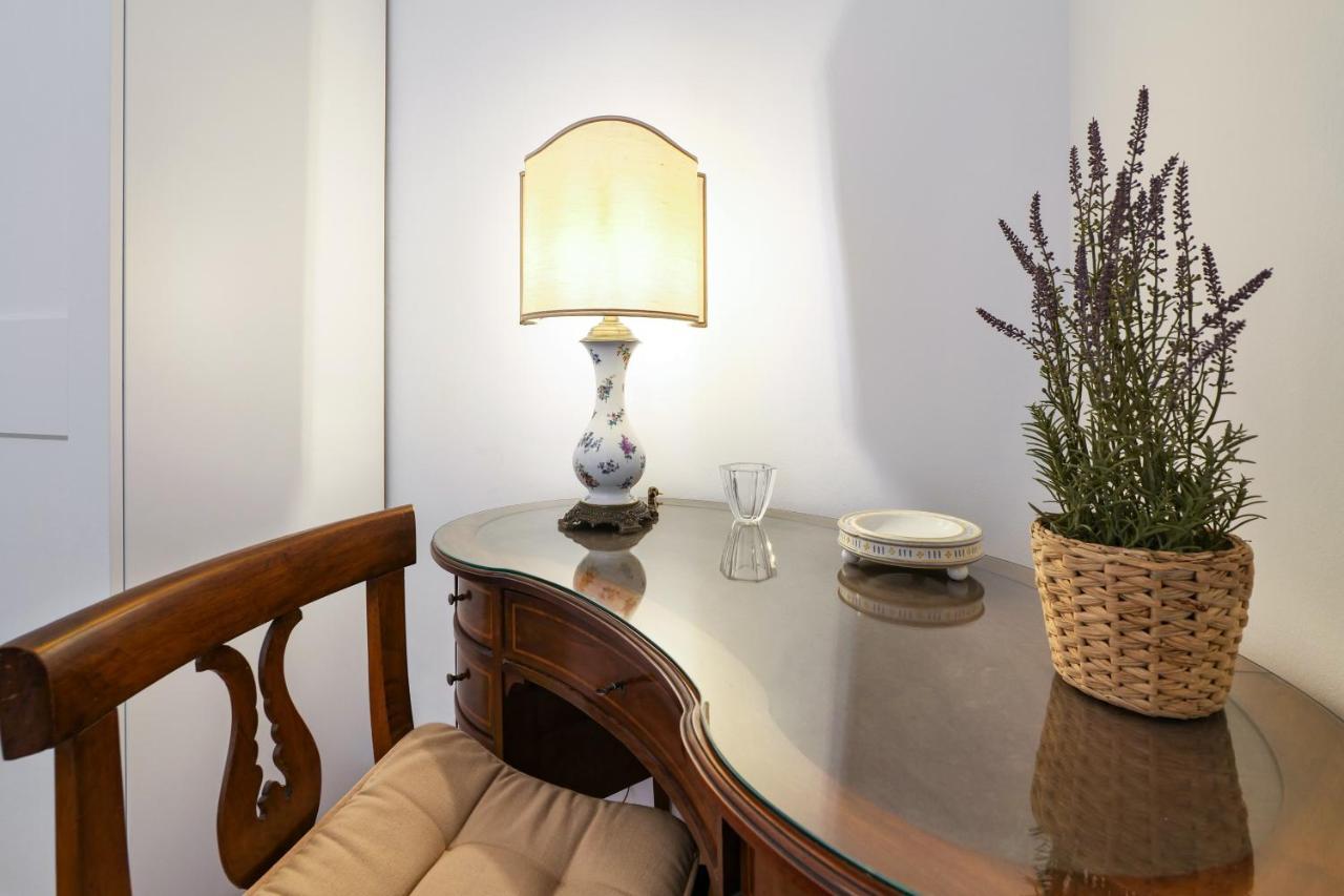 Primopiano - Valparaiso Apartment มิลาน ภายนอก รูปภาพ